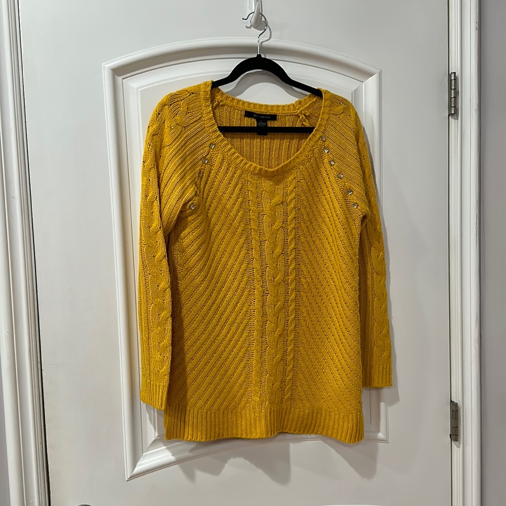 89THB & MADISON BEAUTIFUL KNIT SWEATER SIZE L